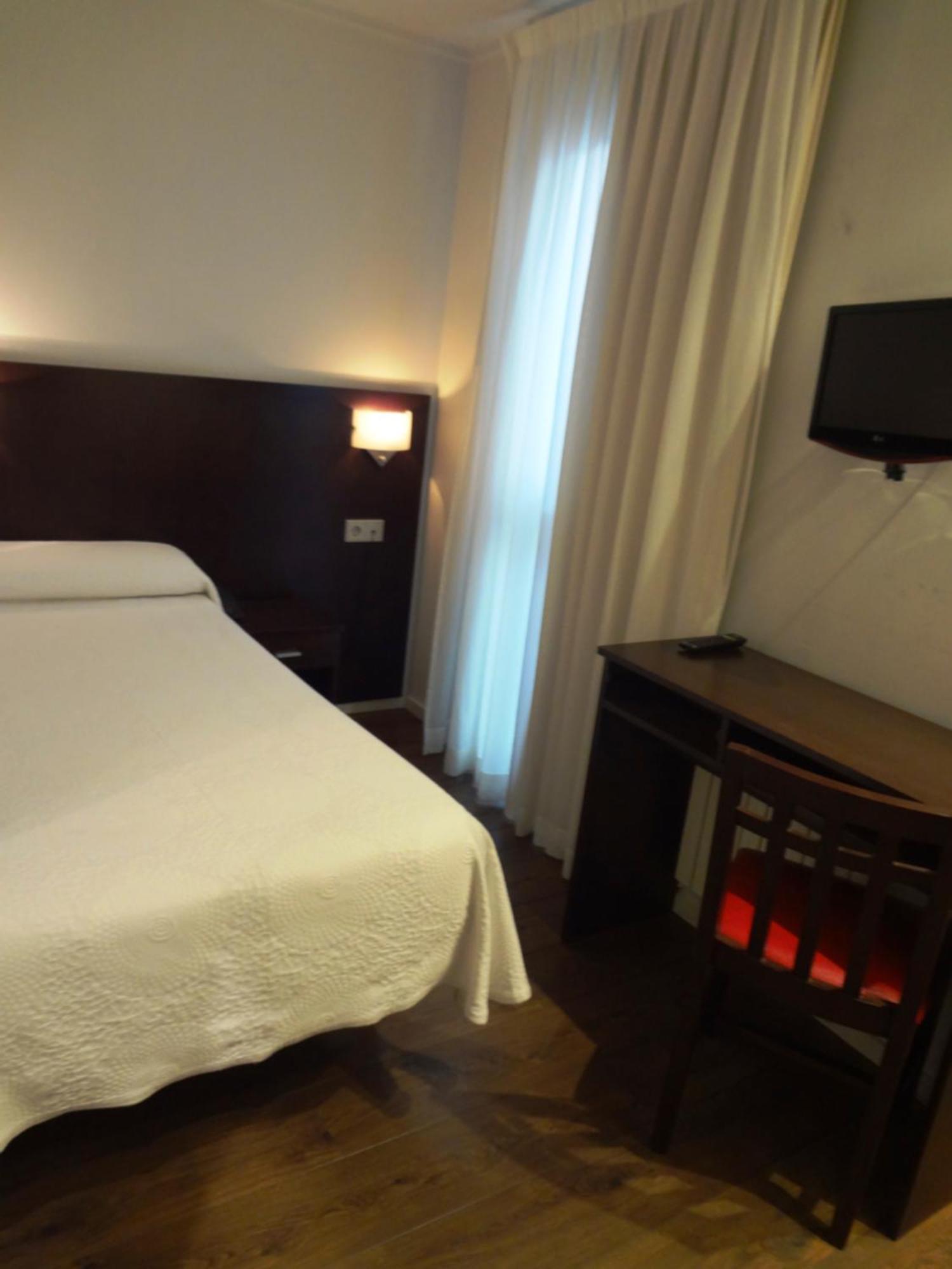 Hotel Irixo Ourense Buitenkant foto